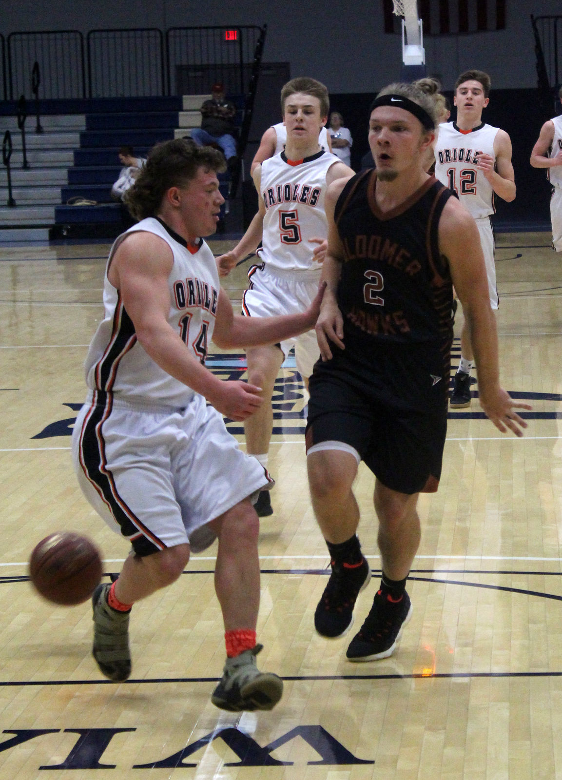 Bloomer boys basketball vs Stanley-Boyd at UW-Stout 12-1-18